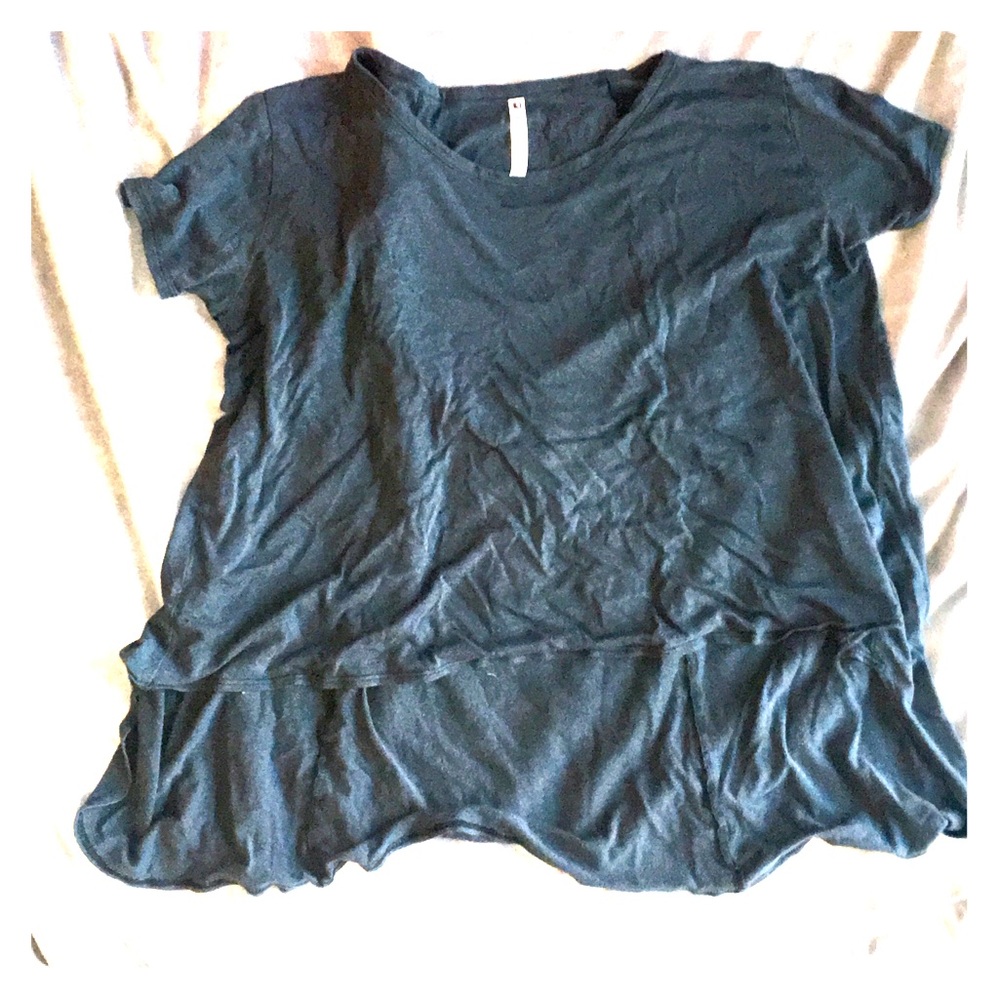Fabletics | XS | Black | High Low T-shirt